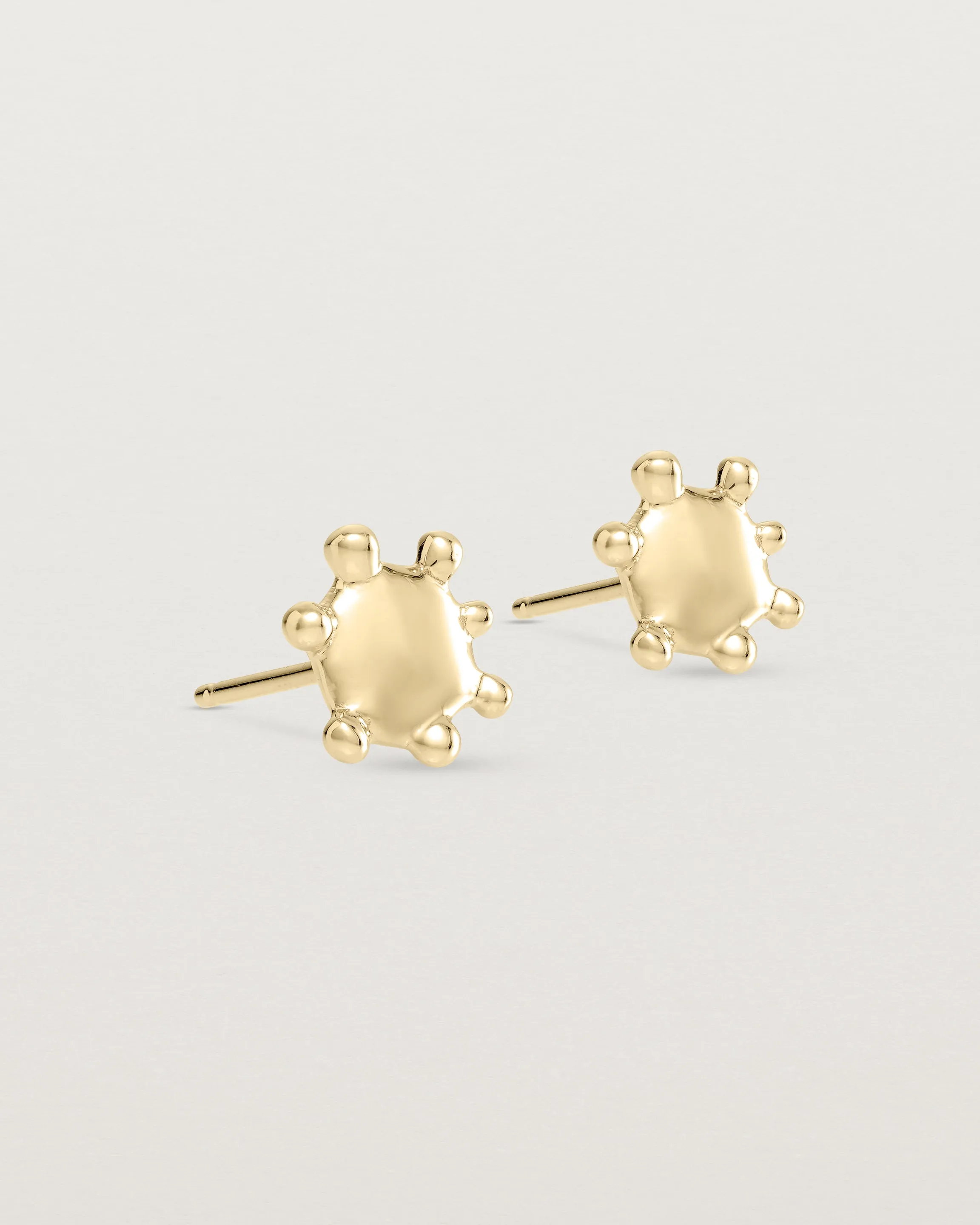 Dotted Mana Studs