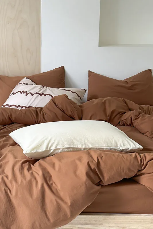 Modern Washed Cotton Bedding Set / Brown